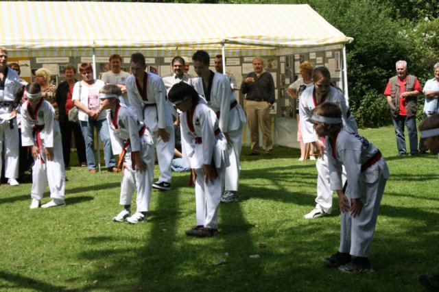 vorfuehrung300520093.jpg