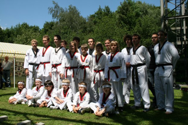 vorfuehrung3005200951.jpg
